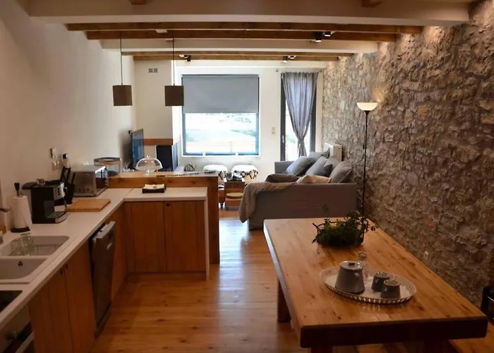 Pikralida House * Kalavryta